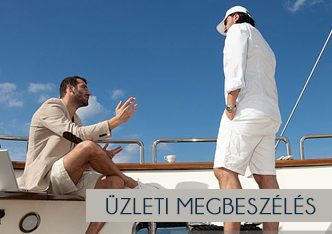 Üzleti megbeszélés yachton a Balatonon